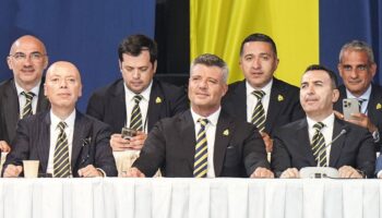 galatasaraydan sadettin sarana ilk telefon GdzKEyMX