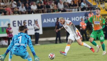 galatasarayin 7 harikasi firesiz lider EHw3vuQi