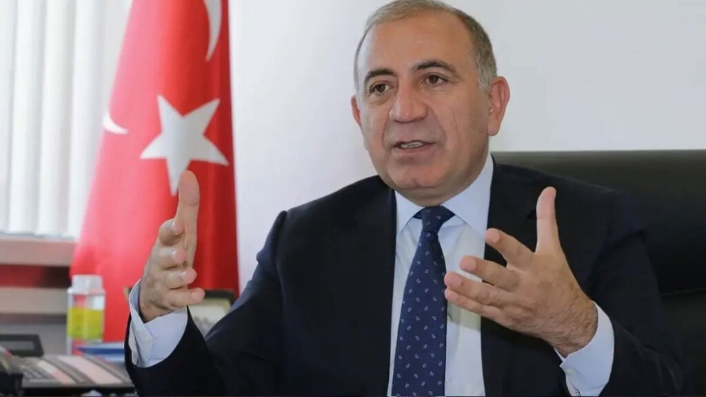 gursel tekinden chpden ihrac edilmesine iliskin aciklama q7ApqgG2