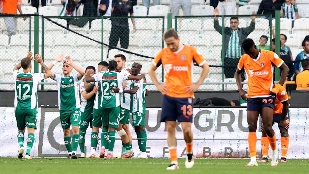 hakem isyanina basaksehir de katildi QVpyVQ4U