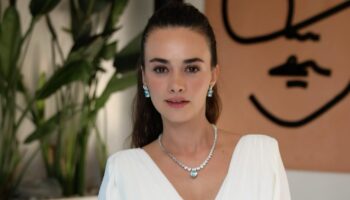 hande soraldan anne ogul pozu zDqeOkL4