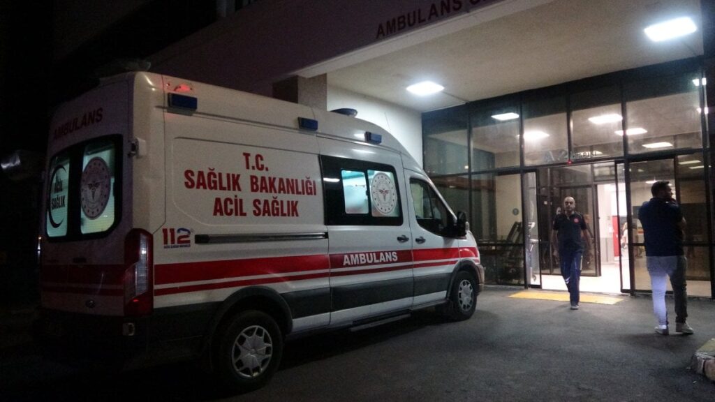 Hastanenin camından atlayan şahıs hayatını kaybetti 1 hastanenin camindan atlayan sahis hayatini kaybetti mBU95ZMq
