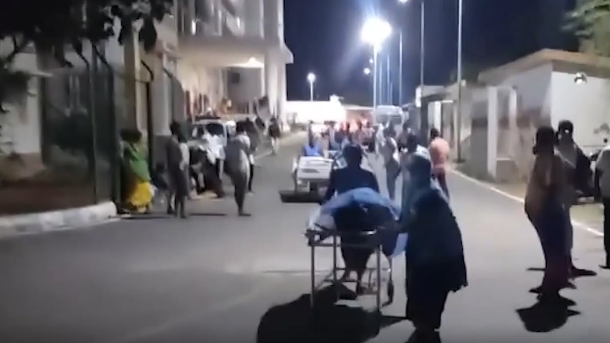 hindistanda miting alaninda izdiham 38 kisi oldu 58 kisi yaralandi 2 YYfjALwd