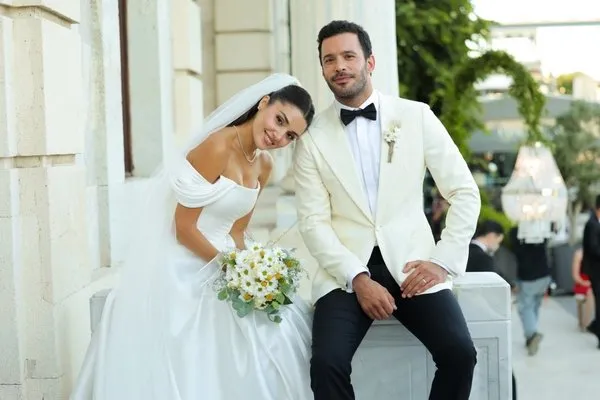 iddiali baslamisti fenomen dizi reytinglere dayanamadi 0 JbDfcDVL