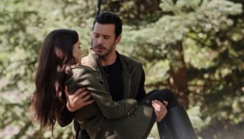 iddiali baslamisti fenomen dizi reytinglere dayanamadi xlDbESTw