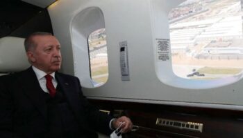 iktidara yakin gazeteci isyan etti bu operasyonun hedefinde duran var PGrCHXmh