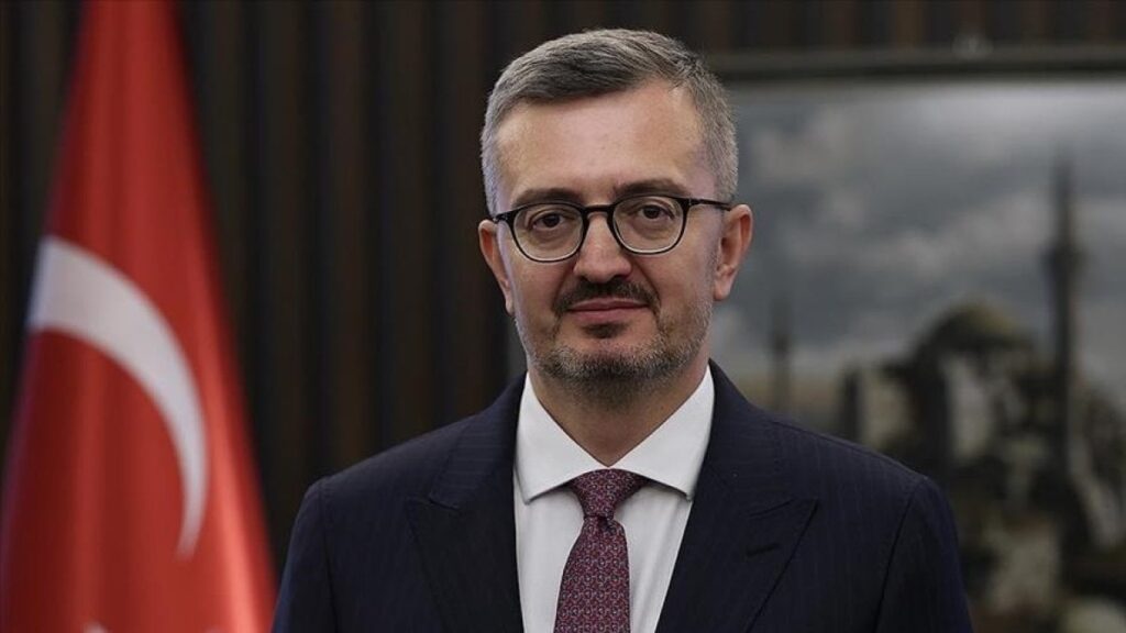 iletisim baskani duran a milli erkek basketbol takimini kutladi w6FB7Kp1
