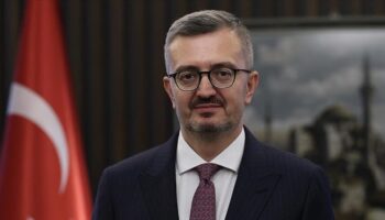 iletisim baskani duran a milli erkek basketbol takimini kutladi w6FB7Kp1