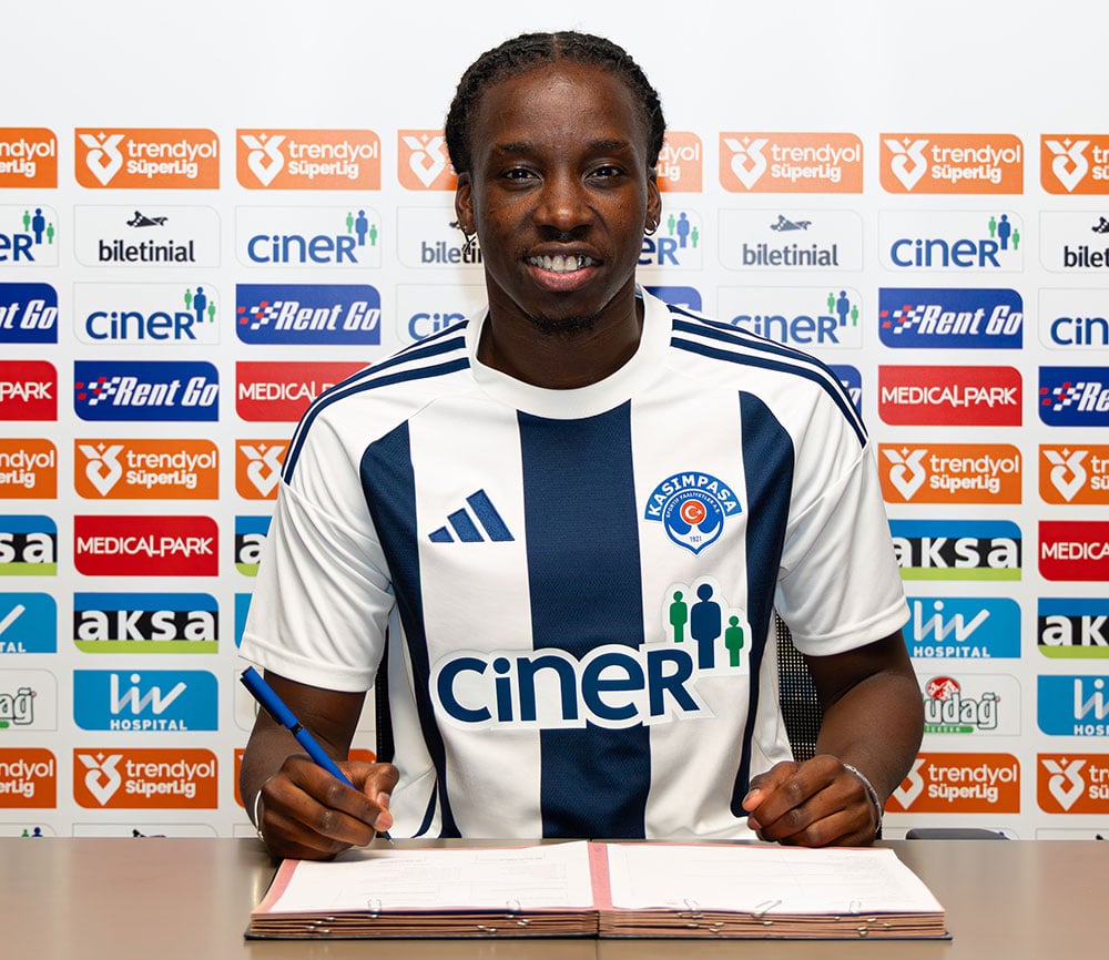 İmzalar atıldı! Süper Lig'e geri döndü 1 imzalar atildi super lige geri dondu 0 VOU8j7EA