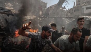 israil gazzede multeci kampini vurdu Wzj79rI9