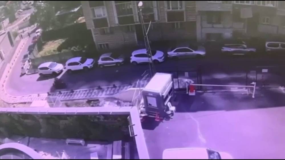 istanbulda silahli cete cokertildi 3 DLIm3RgK