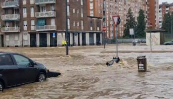 italyada saganak sele neden oldu LEmBlXzd