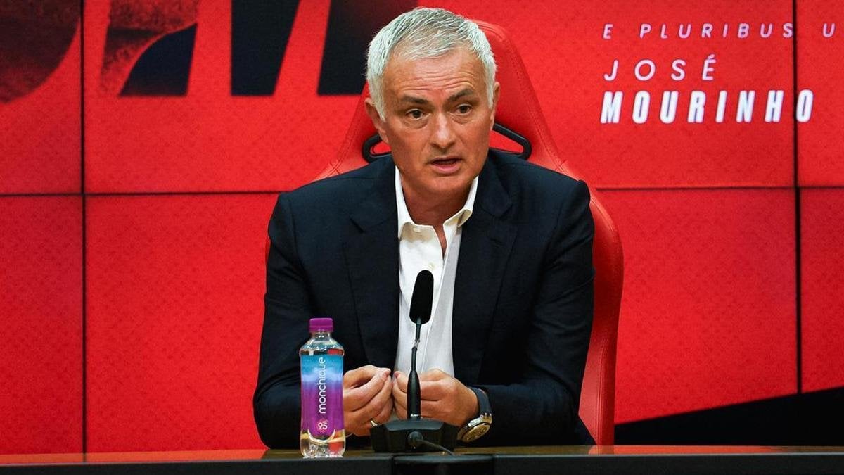 jose mourinho gazeteciye verdigi cevapla yine olay oldu 1 41WsAwwi
