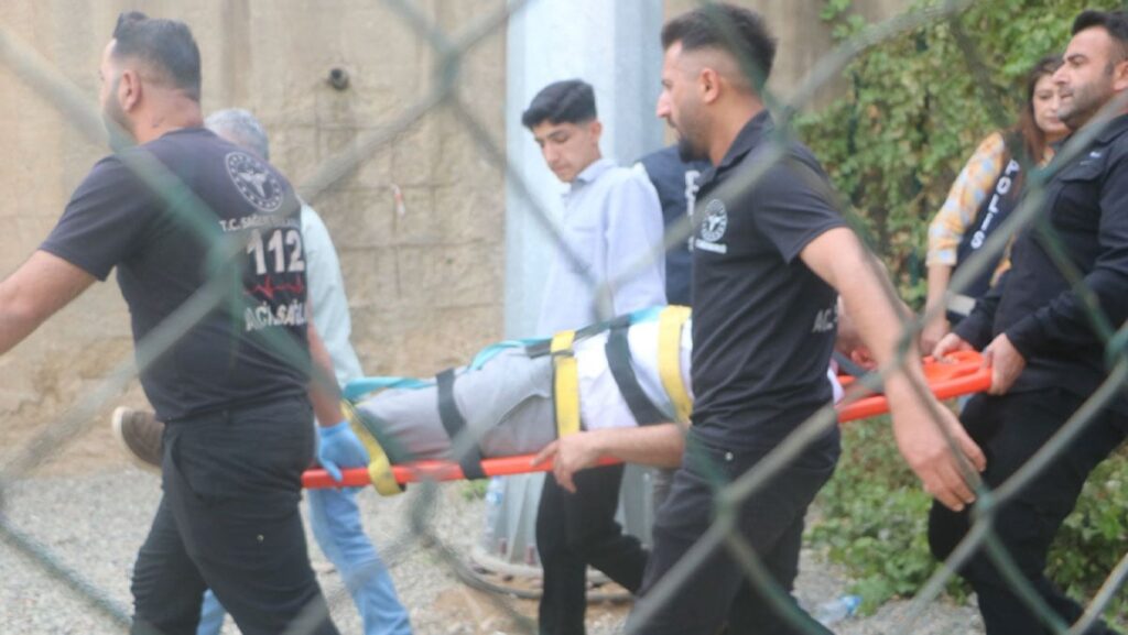 kadin futbol macinda kavga 3 kisi yaralandi iciKHD9X