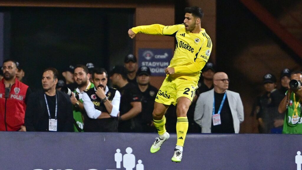 kasimpasa fenerbahce maci firtina gibi basladi b2ZLZe8Q