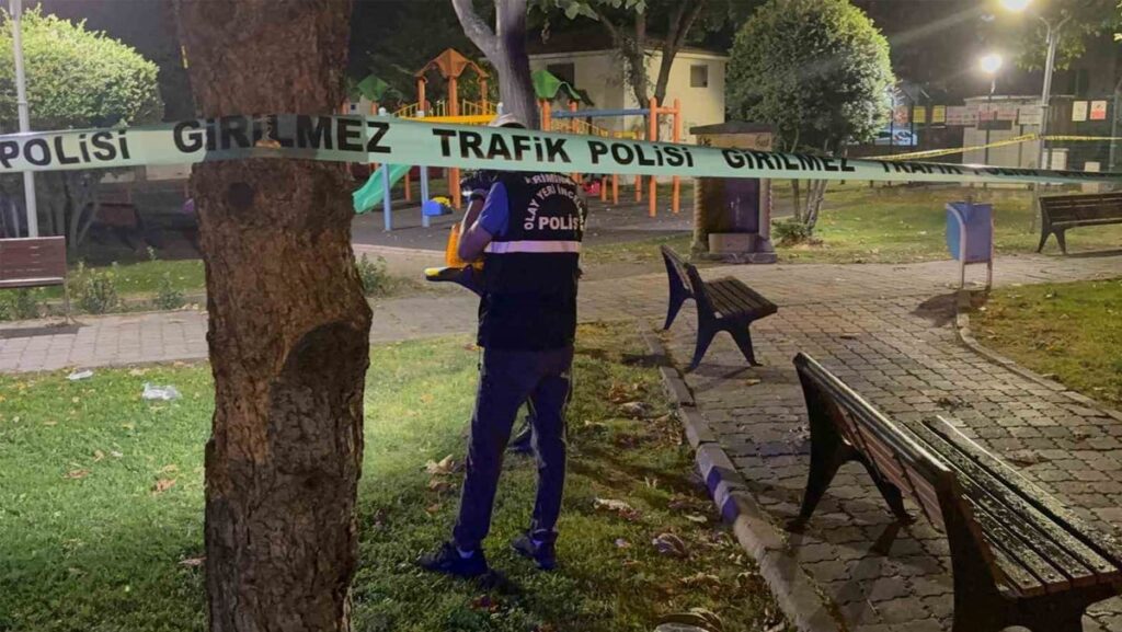 kayseride parkta sok saldiri bicaklar konustu j5betxOV