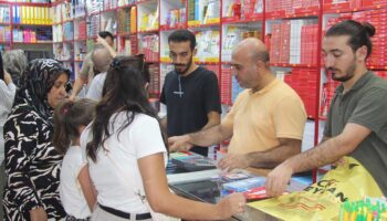 kirtasiyelerde okul alisverisi yogunlugu basladi RBOG87pE