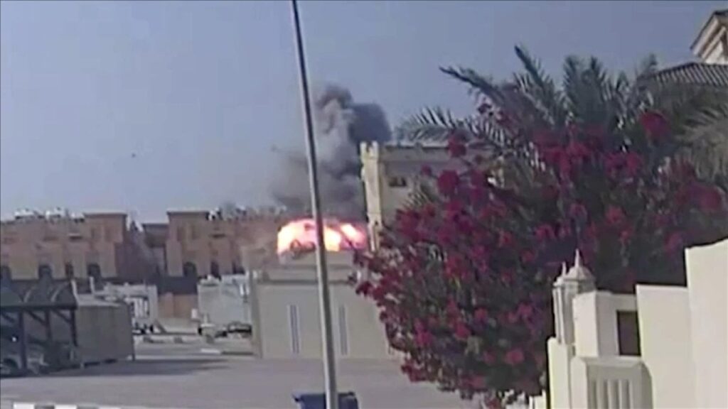 kuveyt umman bahreyn filistin ve yemen israilin katardaki hamas heyetine saldirisini kinadi H4J67Ykj