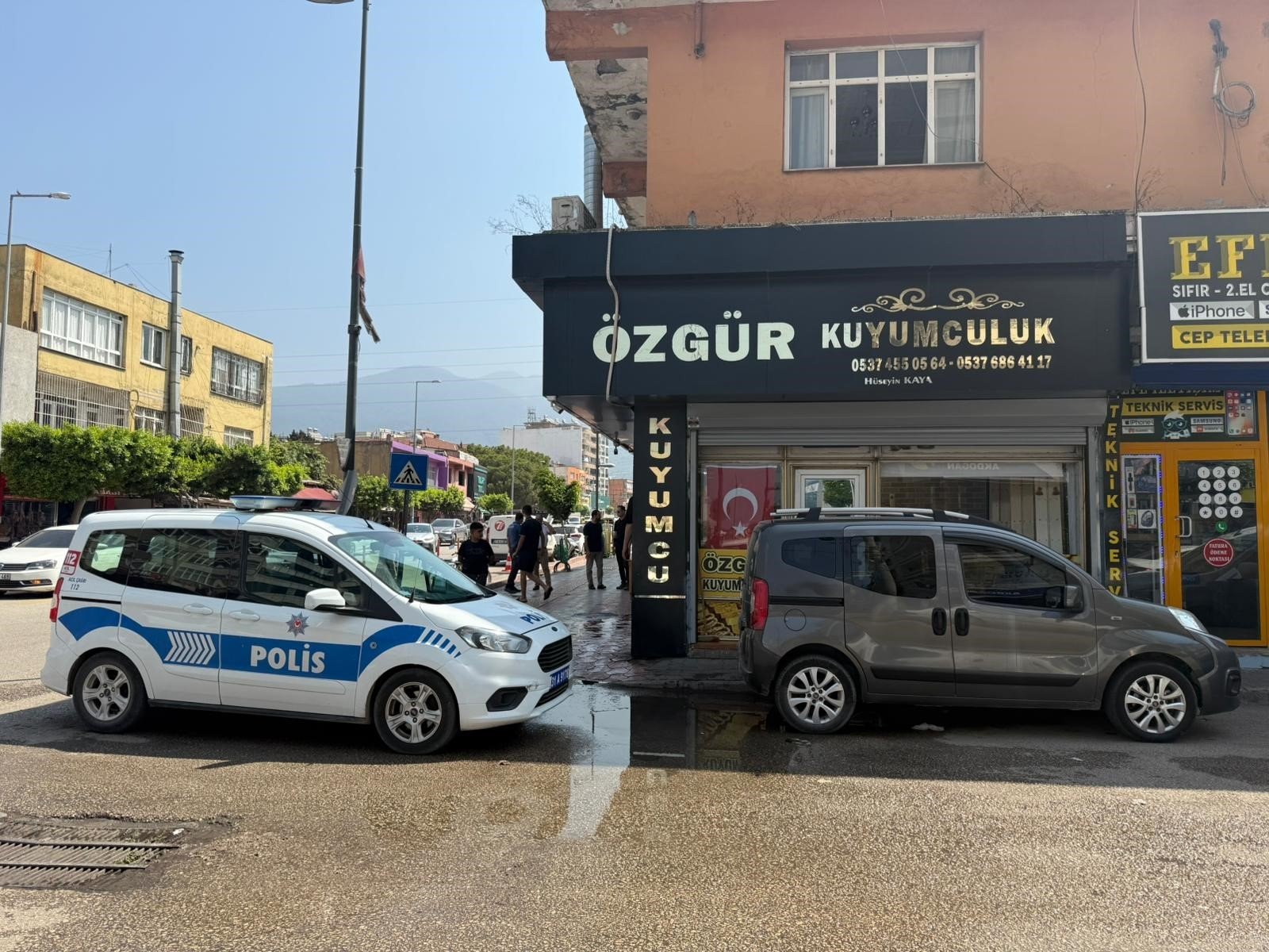 kuyumcu soygunculara meydan okudu 4 UCkGyXGG