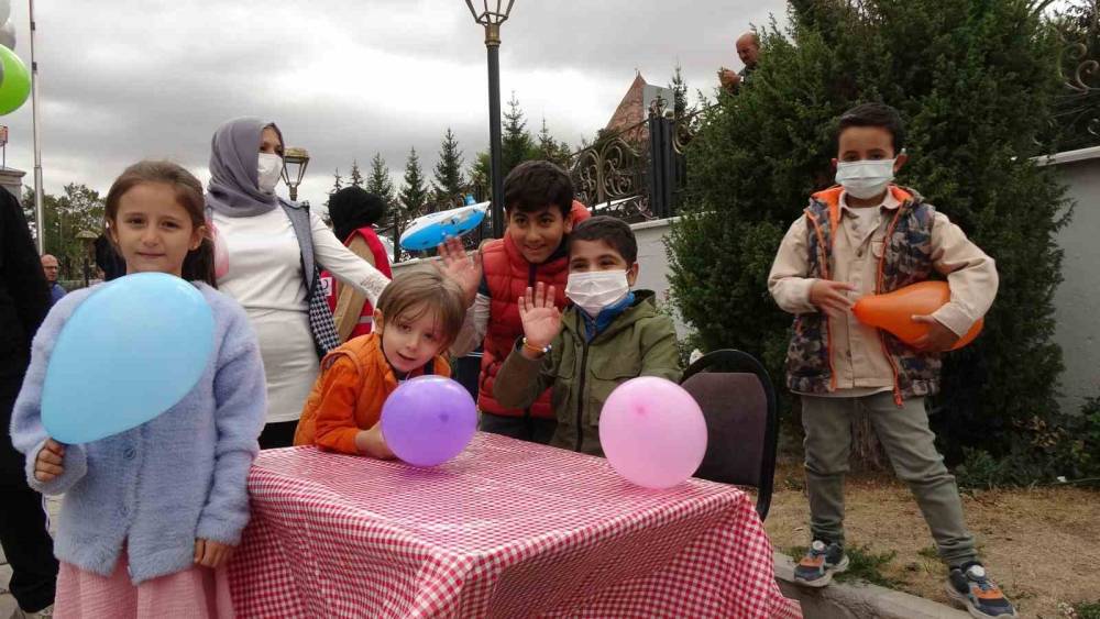 losemiyi atlatan talha sirac polis agabeyleriyle balon ucurdu 3 Tzq7hU7A