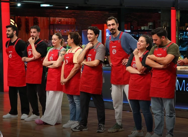 masterchef 1 eylul mavi takim kaptani ve takimlar belli oldu 0 S1JDnbFX