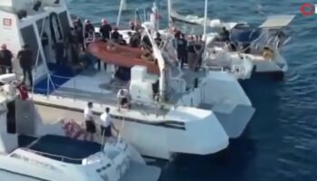mavi vatanda zehir tacirlerine darbe denizde film gibi operasyon nCKbD5za