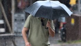 meteoroloji il il acikladi cok kuvvetli saganak vuracak semsiye almdan sakin disari cikmayin CWJIRBkN