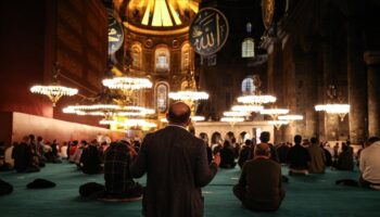 mevlid kandiliniz mubarek olsun kandinde ne yapilir mevlid kandili nedir VhtrYjXH