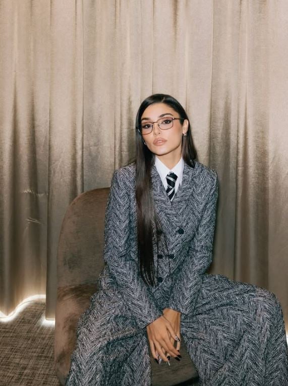 milanoda hande ercel ruzgari ortaligi kasip kavurdu 6 mbqdgmTt