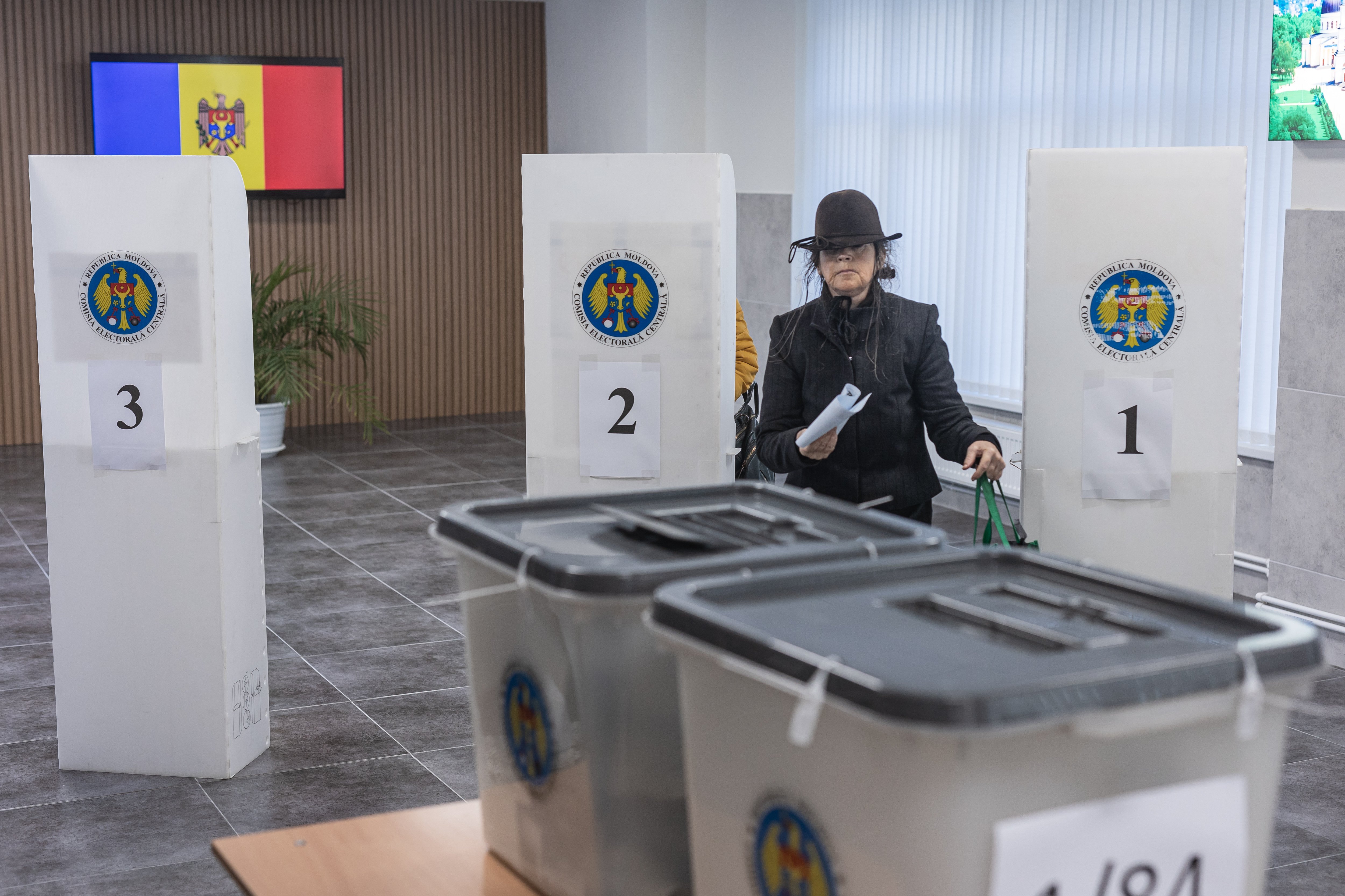 Moldova’da seçim günü: 3 milyon seçmen karar verecek! AB mi, Moskova mı? 11 moldovada secim gunu 3 milyon secmen karar verecek ab mi moskova mi 10 fT1EB6v8