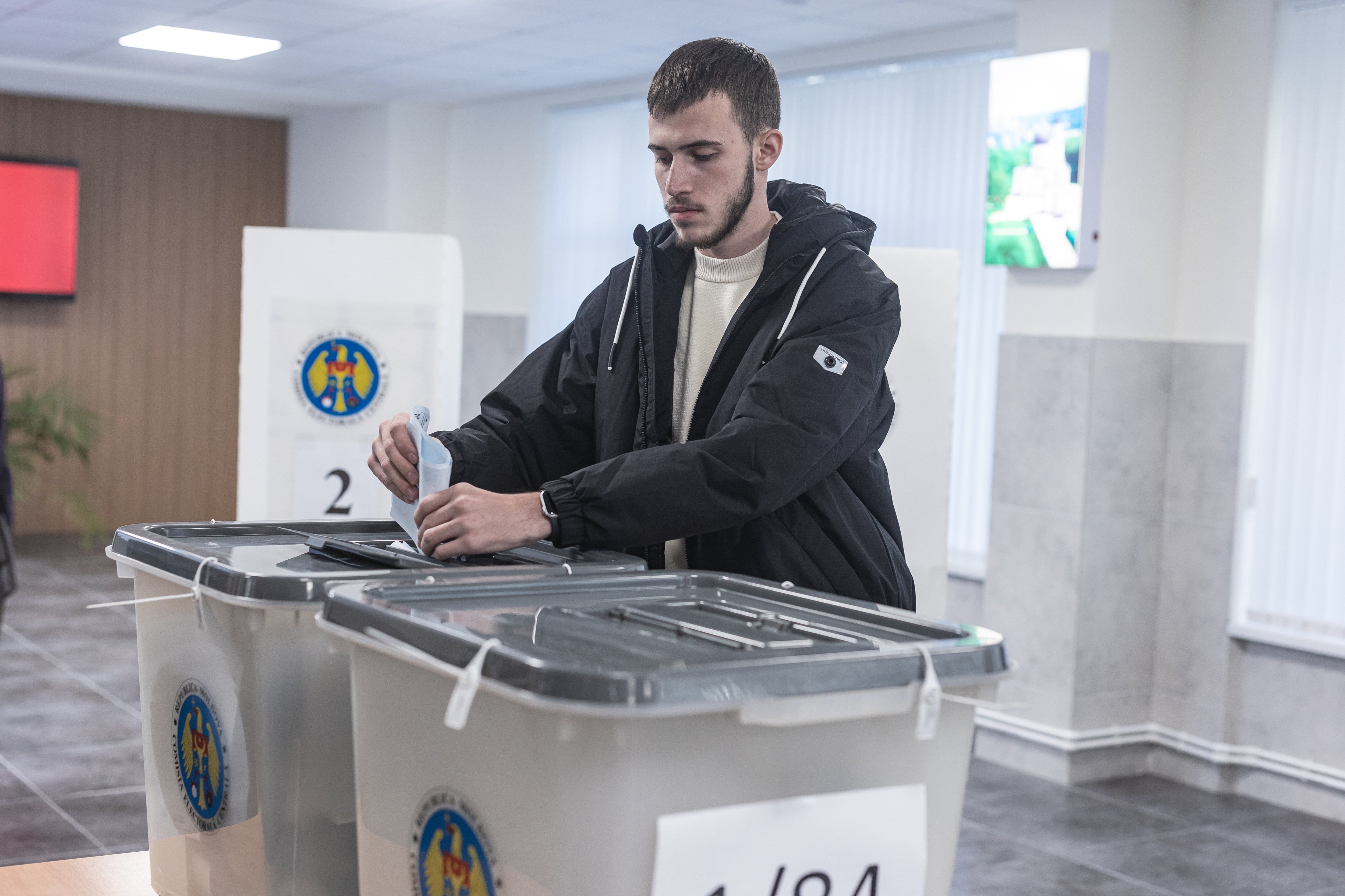 Moldova’da seçim günü: 3 milyon seçmen karar verecek! AB mi, Moskova mı? 8 moldovada secim gunu 3 milyon secmen karar verecek ab mi moskova mi 7 Lmtdlkrh