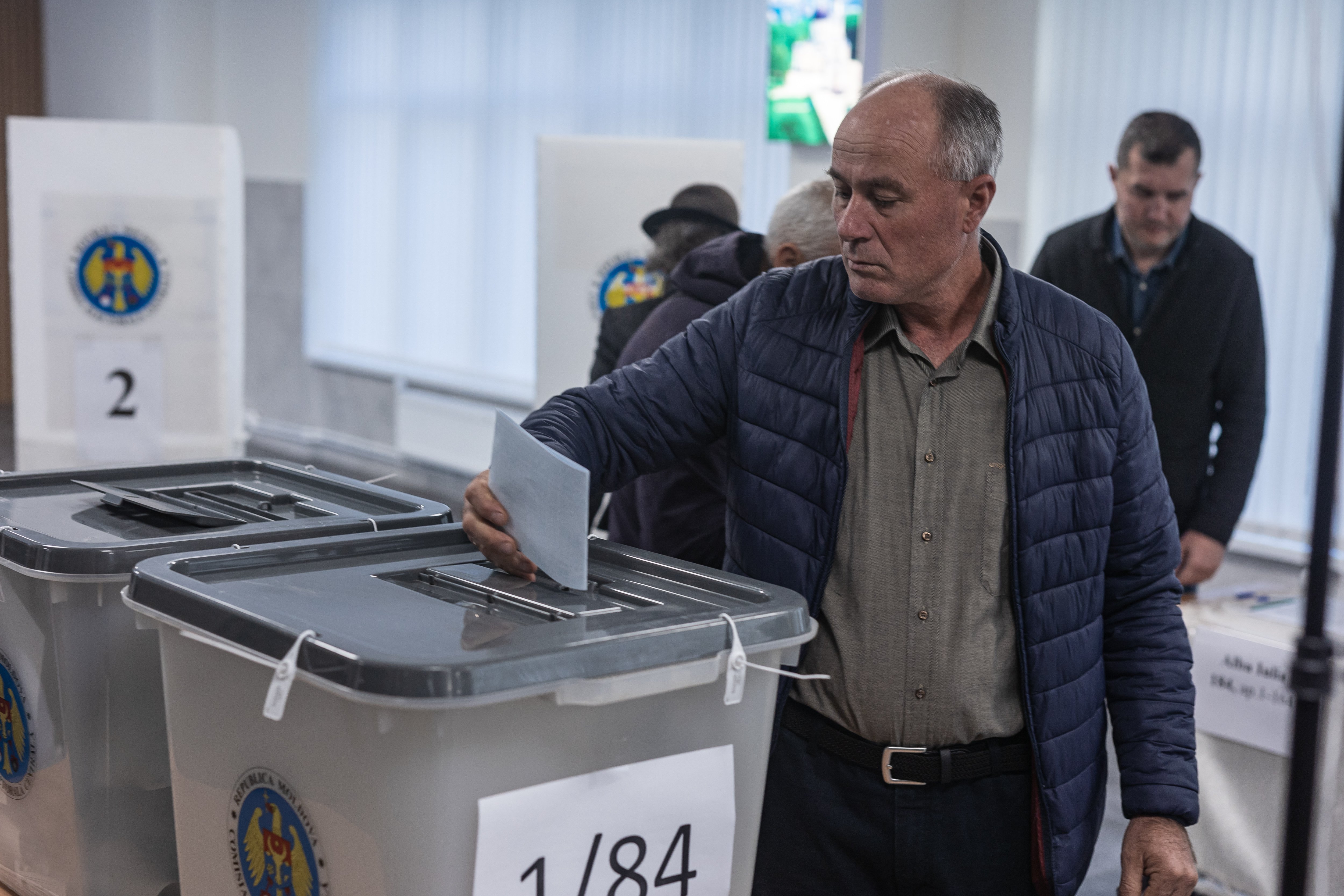 Moldova’da seçim günü: 3 milyon seçmen karar verecek! AB mi, Moskova mı? 10 moldovada secim gunu 3 milyon secmen karar verecek ab mi moskova mi 9