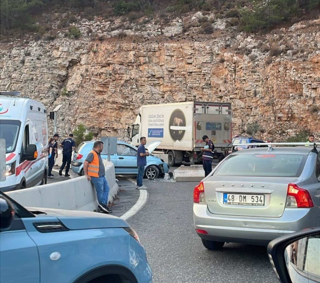 Muğla’da trafik kazası: 2 yaralı 1 muglada trafik kazasi 2 yarali HDe2OUFf