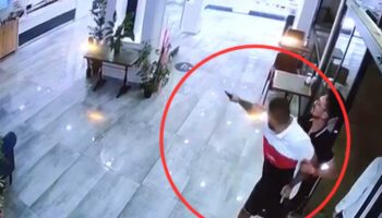 ortak olamadiklari kafeyi kursunladilar 7A3NndnA