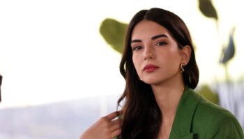 oyuncu yasemin yazicidan intihar itirafi eVjHRTqR