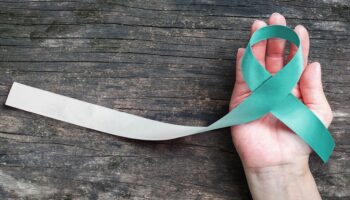 rahim kanserinin ilk ve en sinsi belirtisini uzmanlar acikladi 728uW3bD