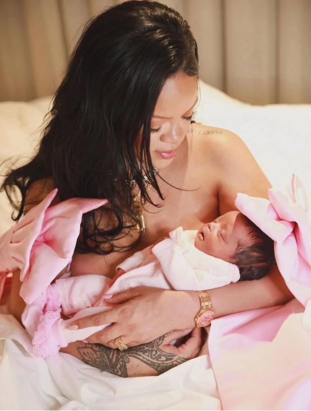 rihanna ucuncu kez anne oldu ilk kare paylasildi rocki irish mayers ismi herkesi sasirtti PPV8aT6J
