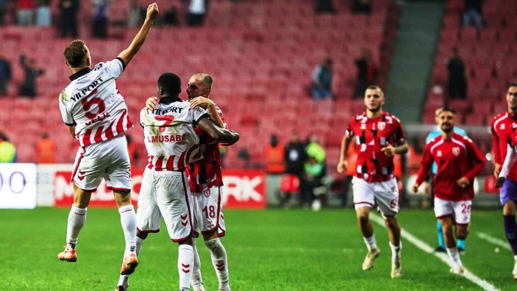 samsunspor yenilere acimadi fuWyZ8gg