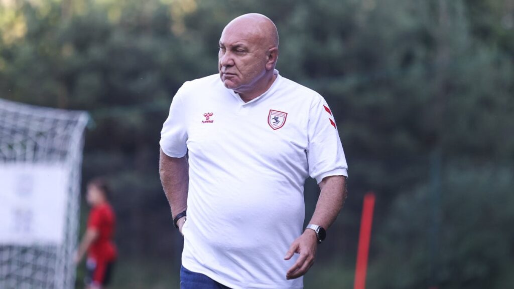 samsunspordan hakem cikisi fenerbahce macini kaybedelim diye yapiyorlar K8P7vUXb