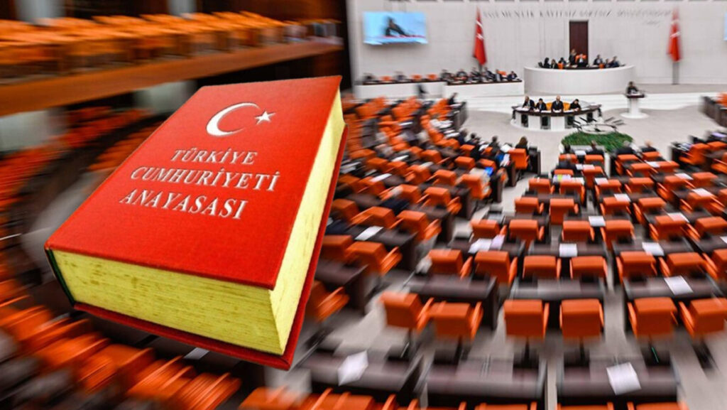 sarayin danismanindan turkluk ayari anayasadaki o maddeyi isaret etti lnCxEwxZ