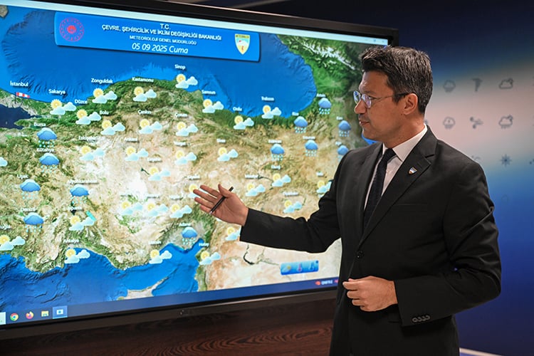 semsiyeleri hazirlayin kuvvetli ruzgar ve saganak geliyor meteoroloji uyardi 0 91byCef5