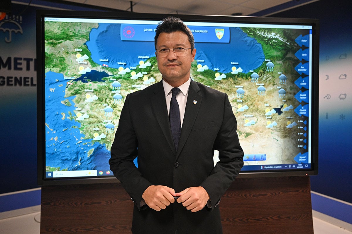 semsiyeleri hazirlayin kuvvetli ruzgar ve saganak geliyor meteoroloji uyardi 3 2G47lPMs