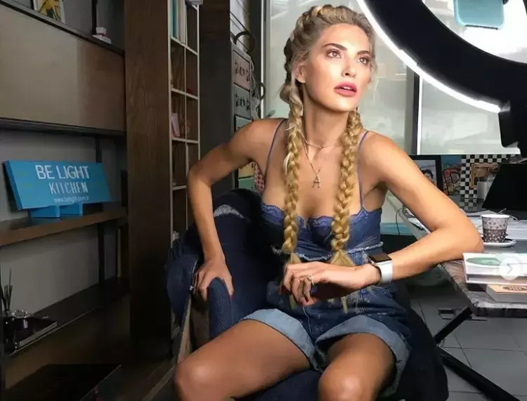 seyda coskunun yeni aski besiktasin eski baskani cikti gozlerden uzakta sessiz sedasiz ask 1 iE7rHvUK