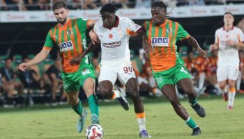 singo icardiye attirdigi golun sirrini acikladi zHziAxWJ