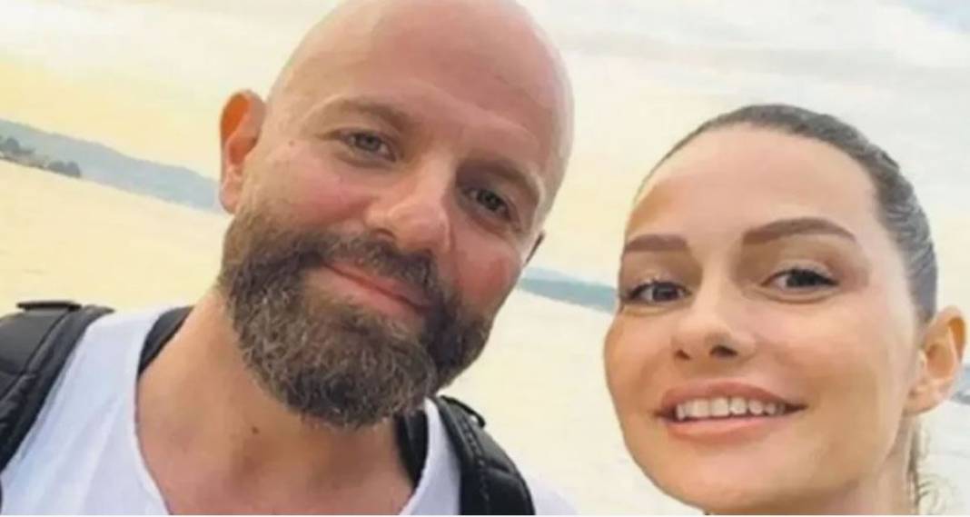 Sosyetenin gözde çifti boşandı: Yasemin Özilhan’dan ‘İhanet’ açıklaması! Magazin dünyası şokta 1 sosyetenin gozde cifti bosandi yasemin ozilhandan ihanet aciklamasi magazin dunyasi sokta 0 gCYvgBA3