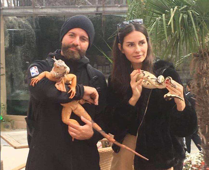 Sosyetenin gözde çifti boşandı: Yasemin Özilhan’dan ‘İhanet’ açıklaması! Magazin dünyası şokta 23 sosyetenin gozde cifti bosandi yasemin ozilhandan ihanet aciklamasi magazin dunyasi sokta 22 ctz6YGbh