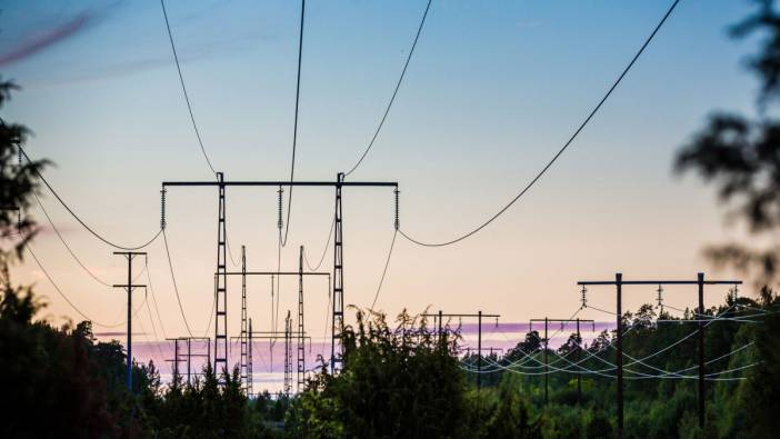 spot piyasada elektrik fiyatlari 29 eylul 2025 0 14zM5M4u