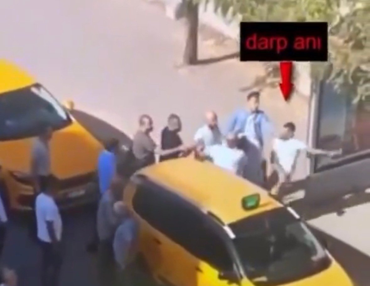taksicilerin musteri kapma kavgasi gaziantepte sok goruntuler 0 YZbQUmwa