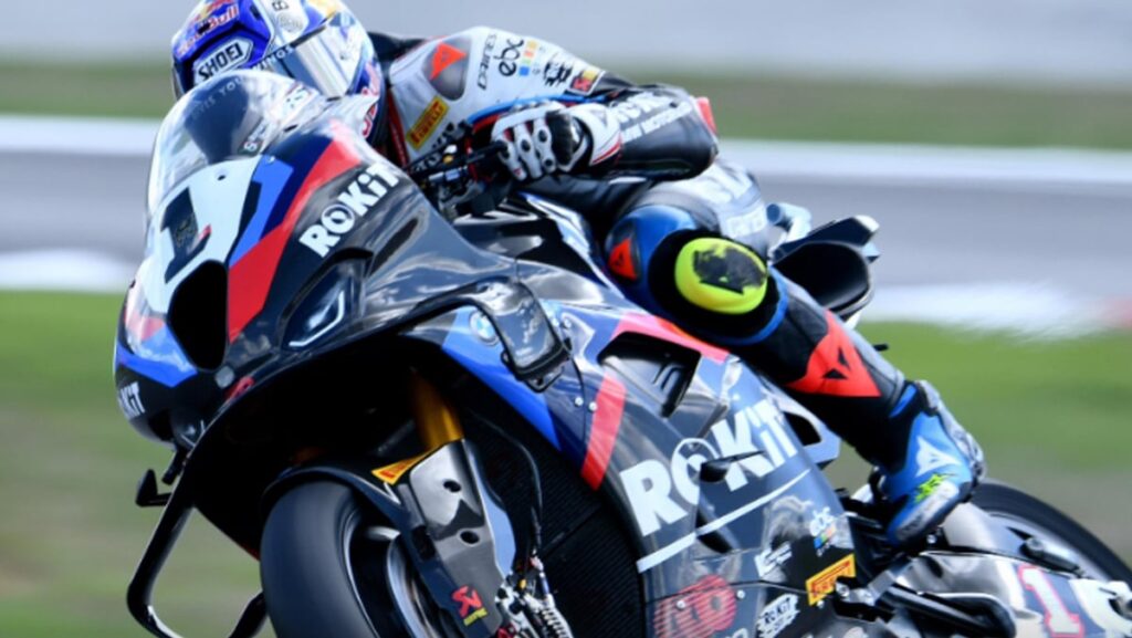 toprak razgatlioglu fransada istiklal marsini dinletti PHnq6Cb1