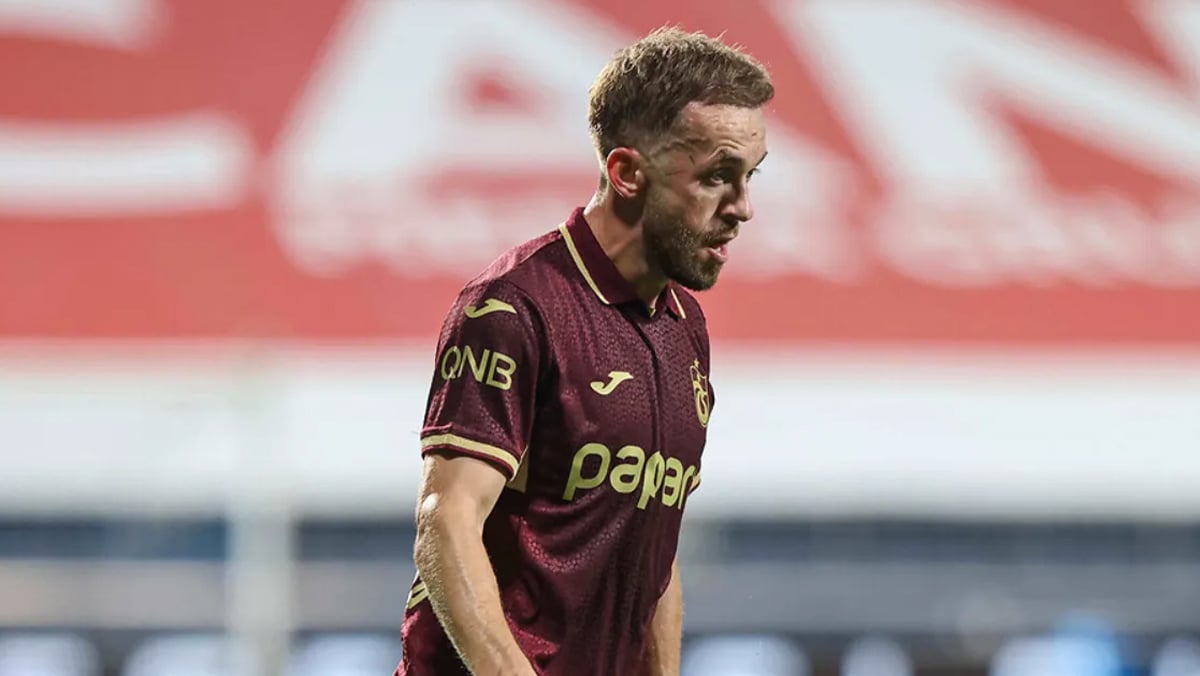 trabzonsporda yaprak dokumu devam ediyor emektar yildizlara veda edilecek 1